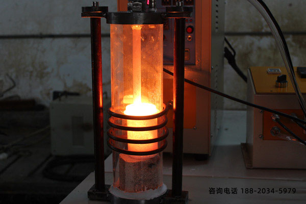真空感應(yīng)爐-對(duì)電源要求規(guī)定比較高(圖2)