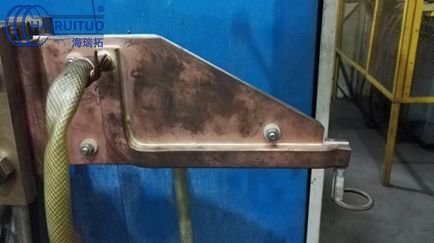 氣缸蓋進排氣門密封帶高頻感應淬火工藝研究(圖3)