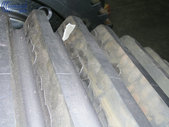 工程師及研發(fā)團(tuán)隊(duì)對大型齒輪淬火脫碳仿真分析(圖1)