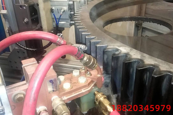 從齒輪淬火常見問題探討淬火介質(zhì)的選擇和變化規(guī)律