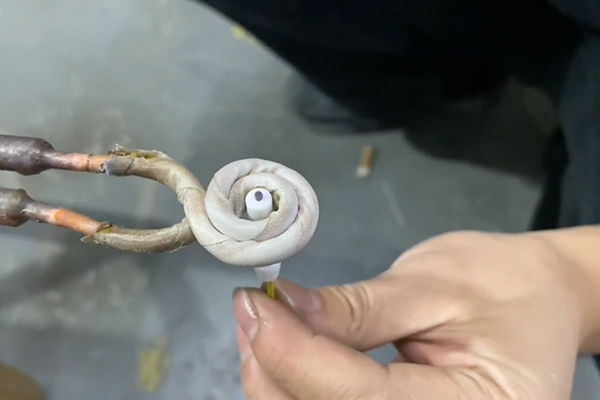 超高頻焊接設(shè)備，手持式超高頻焊機(jī)，通信線(xiàn)焊接打樣