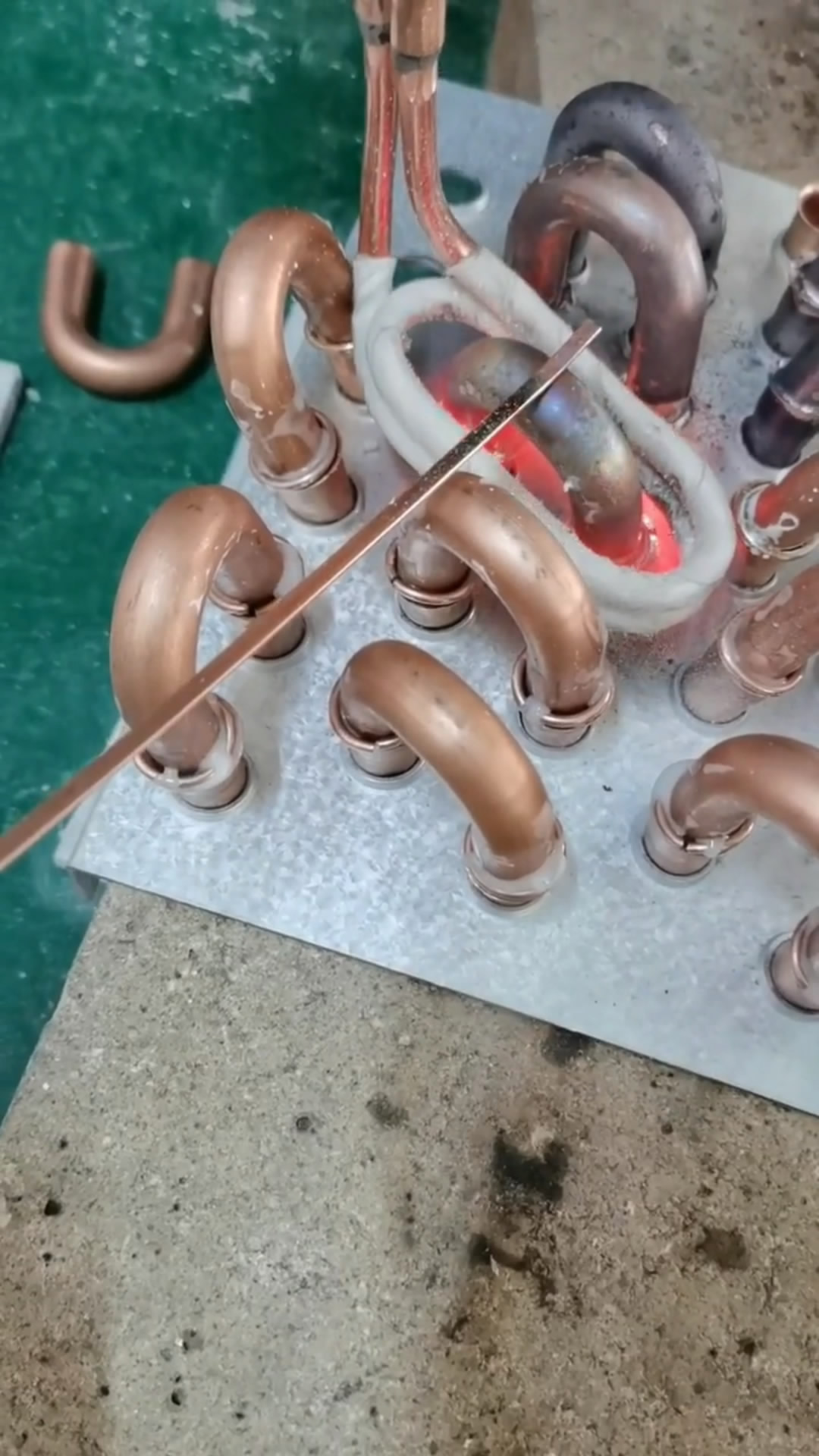 手持式銅管焊接機(jī) 高頻焊機(jī)焊銅接頭