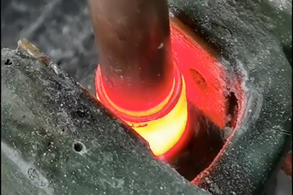 手持式高頻焊機(jī)開(kāi)口線(xiàn)圈焊接銅管