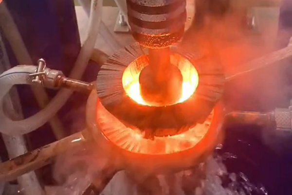 淬火機床的主要用途是什么?常見的淬火設備有哪些類型?(圖1)