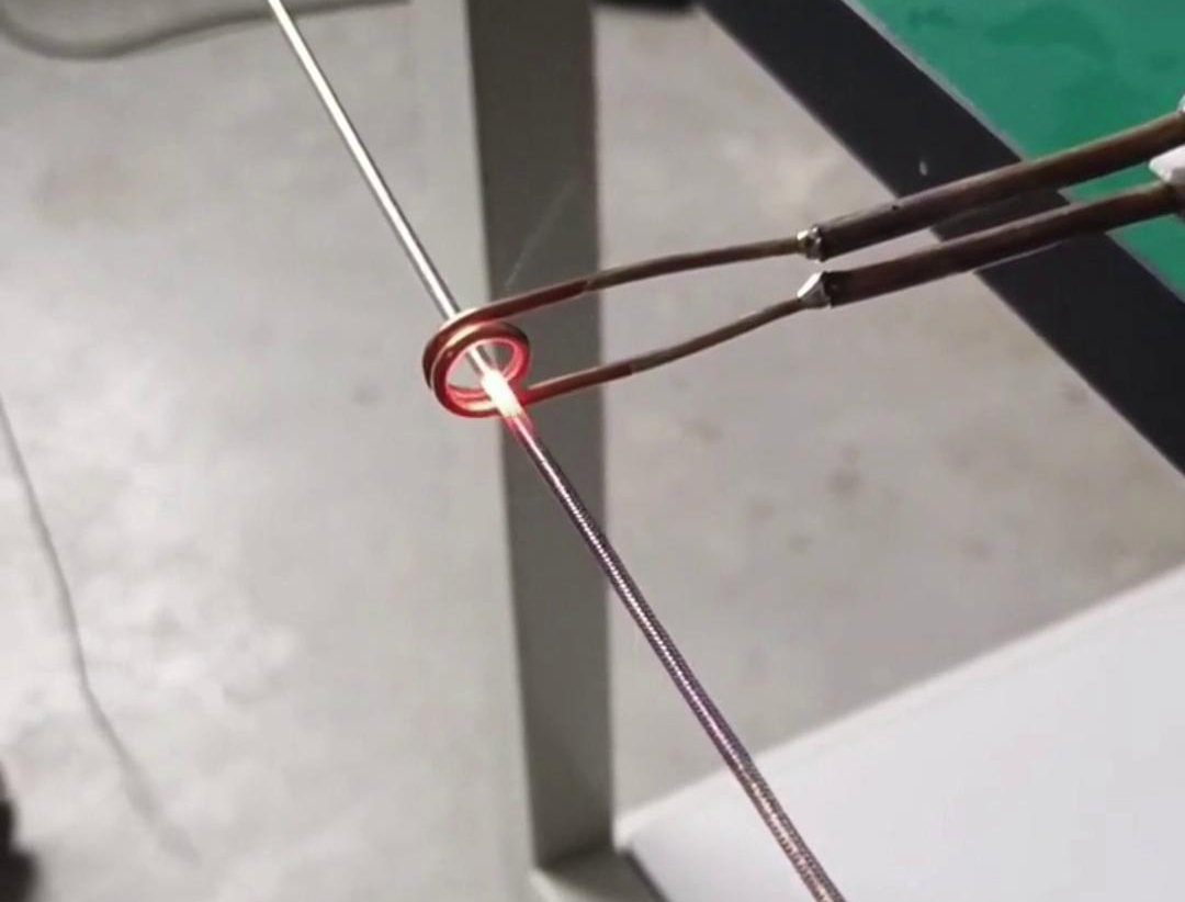 超高頻退火機(jī)在鋼絲制品行業(yè)具有廣泛的在線退火應(yīng)用領(lǐng)域(圖1)