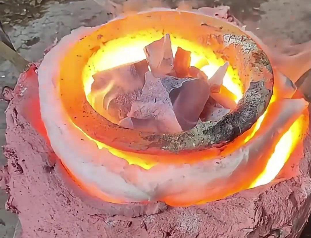 硅鐵原料現(xiàn)場高頻熔煉詳細步驟和要點