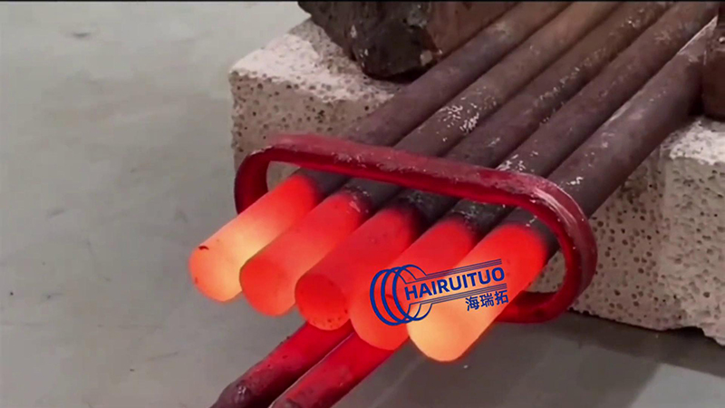 手持式高頻加熱機(jī)在同時(shí)加熱五根棒料時(shí)，有哪些優(yōu)勢(shì)？