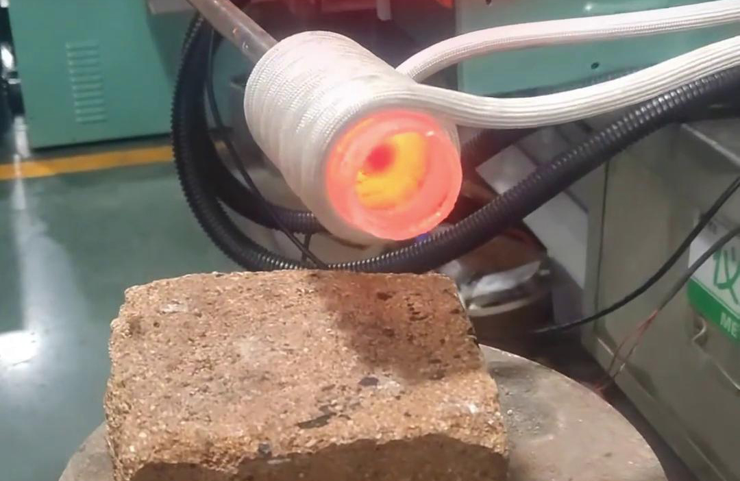 高頻加熱機實心棒料加熱淬火和回火，退火、正火等熱處理工藝