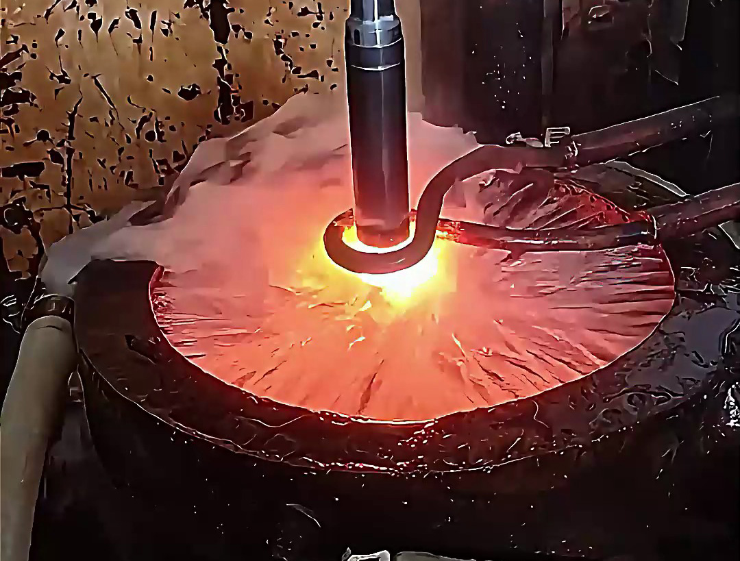 軸銷高頻淬火全過程揭秘！15秒看懂工業(yè)制造淬火神器