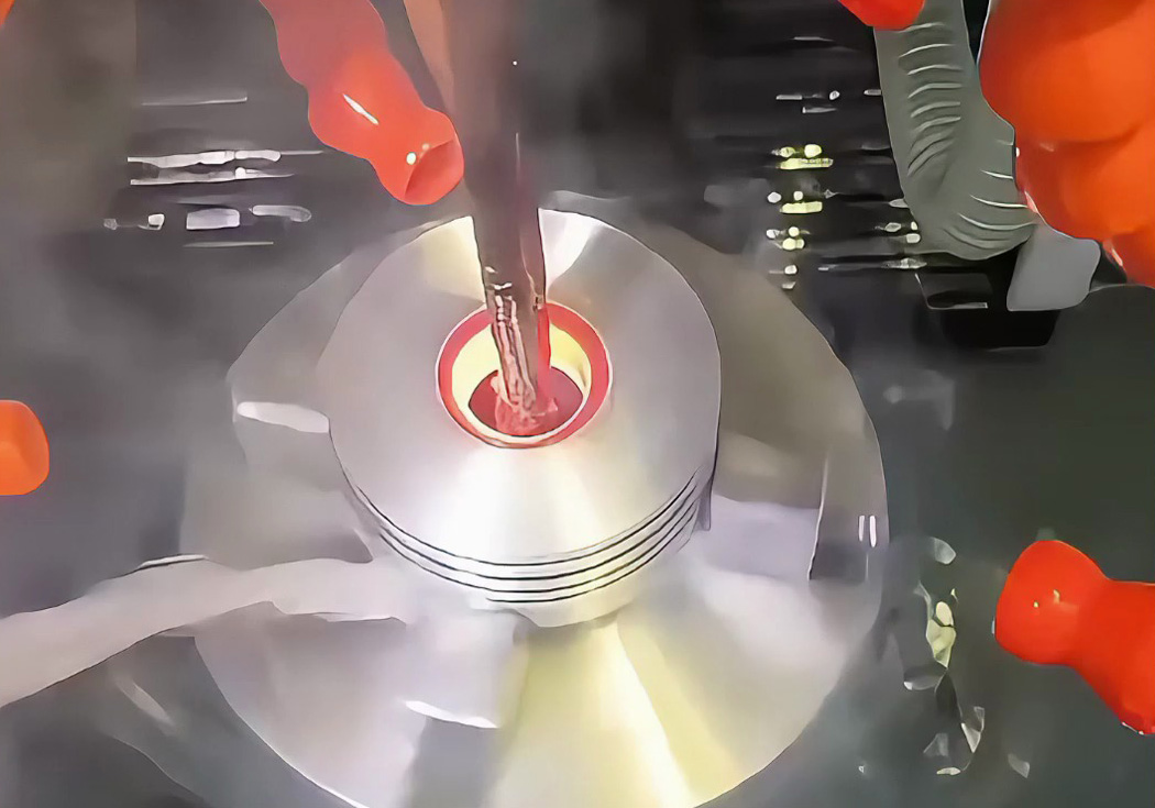 15mm內(nèi)孔淬火選超高頻機(jī)床，核心在于適配性與精準(zhǔn)度