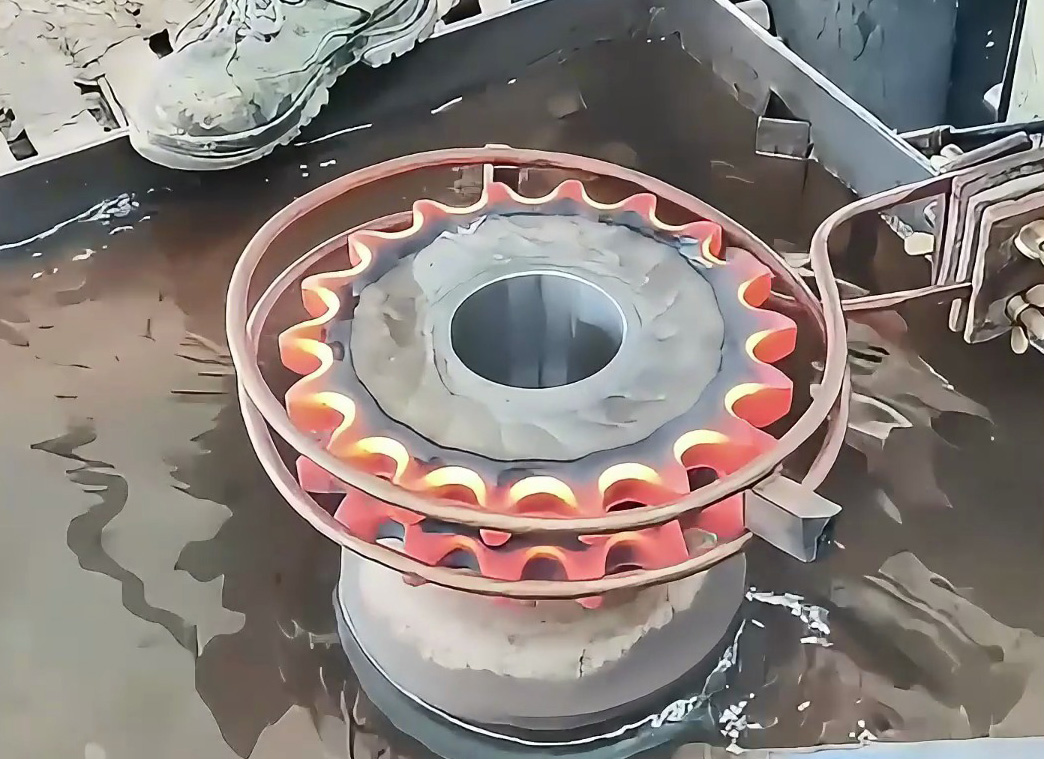 海瑞拓中頻淬火設(shè)備：大齒輪一致性淬火核心裝備