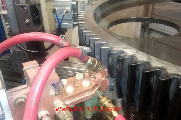 低淬透性的鋼齒輪感應(yīng)淬火的特點(diǎn)是什么？(圖2)