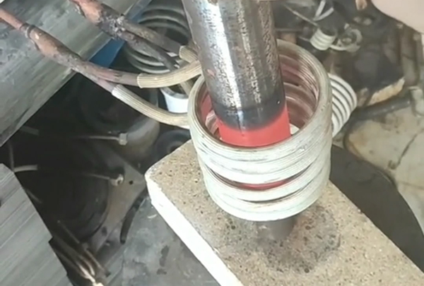 廣東海瑞拓感應(yīng)加熱設(shè)備淬火爐