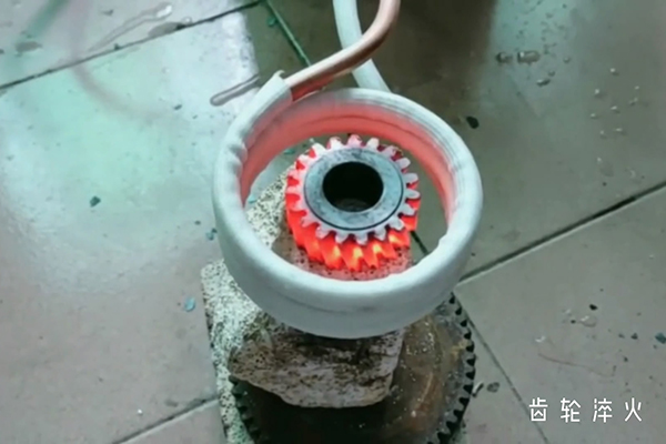 淬火效果 高頻淬火機(jī)床出現(xiàn)故障怎么處理(圖2)