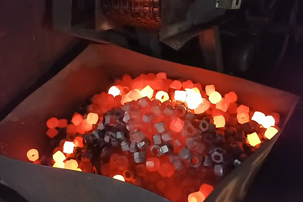 巴西客戶下訂單購(gòu)買銅鍛造加熱爐