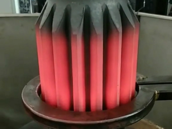 超高頻淬火機價格合理+根據(jù)您的特殊工藝要求設(shè)計