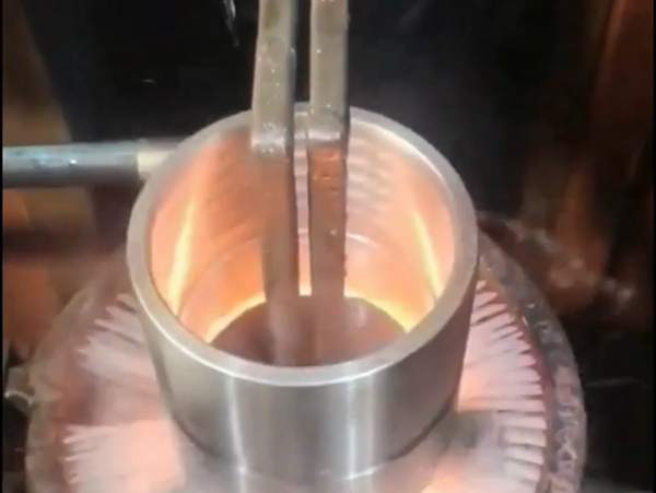 高頻感應(yīng)加熱淬火機(jī)床負(fù)荷短路注意事項(xiàng)！