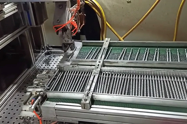 臥式連續(xù)淬火機(jī)優(yōu)點