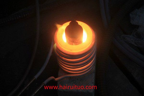 遇到故障時，如何對銅熔煉爐進行替換？(圖1)