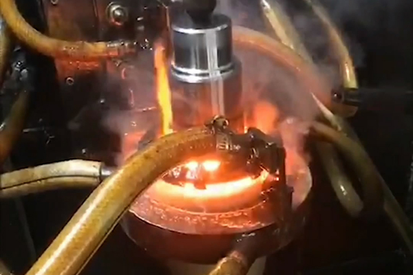 全自動(dòng)高頻淬火機(jī)比傳統(tǒng)淬火機(jī)有什么優(yōu)勢(shì)(圖2)