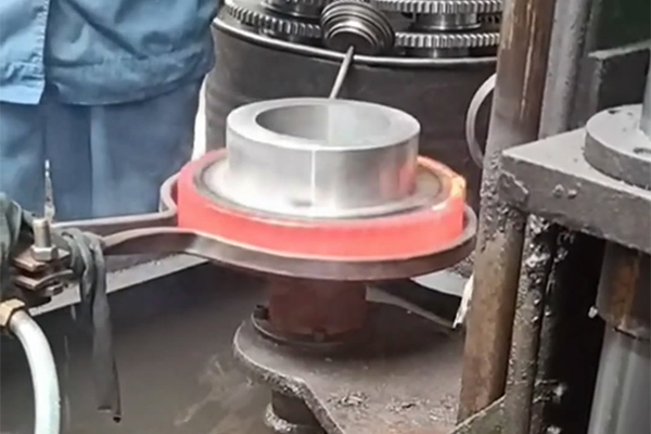 全自動(dòng)高頻淬火機(jī)比傳統(tǒng)淬火機(jī)有什么優(yōu)勢(shì)(圖3)